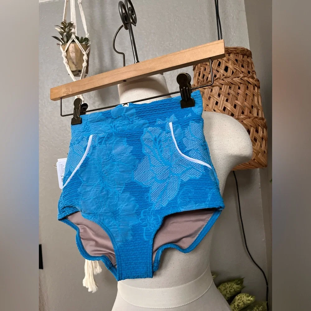 ▪️NWT Seea for Free People Georgia Bikini Bottom in Maldive